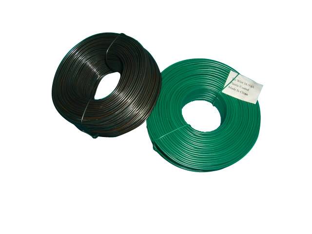 A black and a green small coil PVC coated wire.
